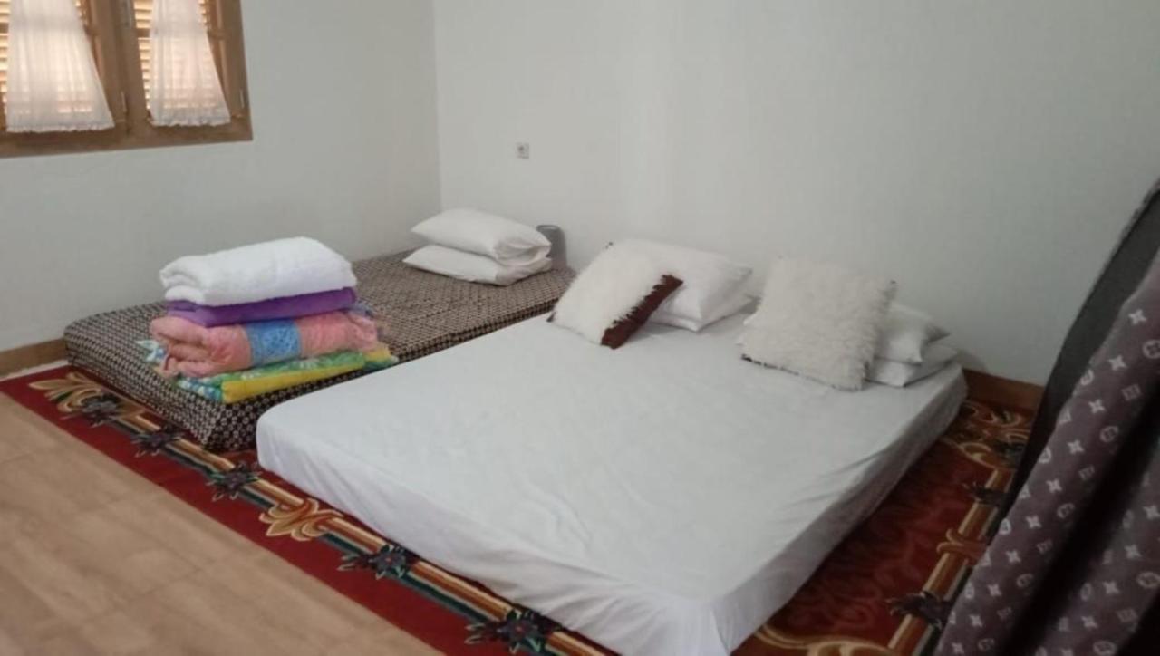 Lembur Incu Syariah Villa & Resto Lembang Kültér fotó