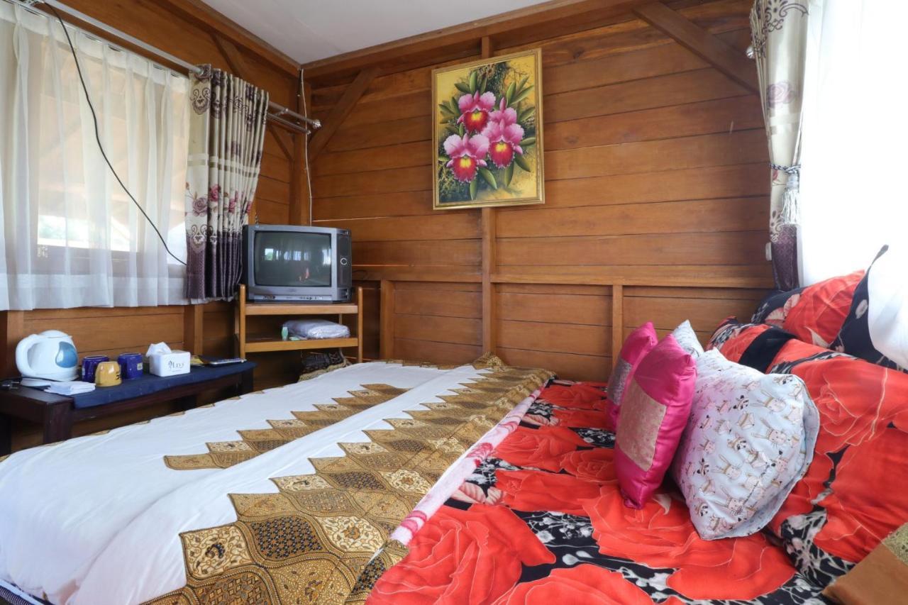 Lembur Incu Syariah Villa & Resto Lembang Kültér fotó