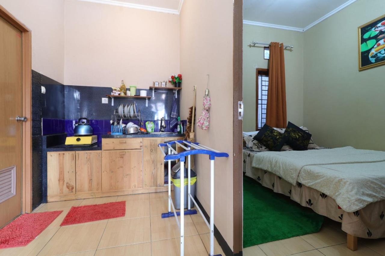 Lembur Incu Syariah Villa & Resto Lembang Kültér fotó